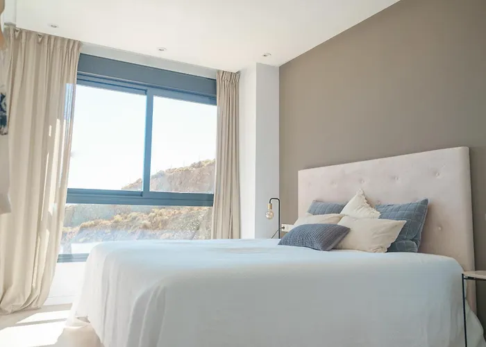 דירה Stunning Modern In Middel Views Higueron